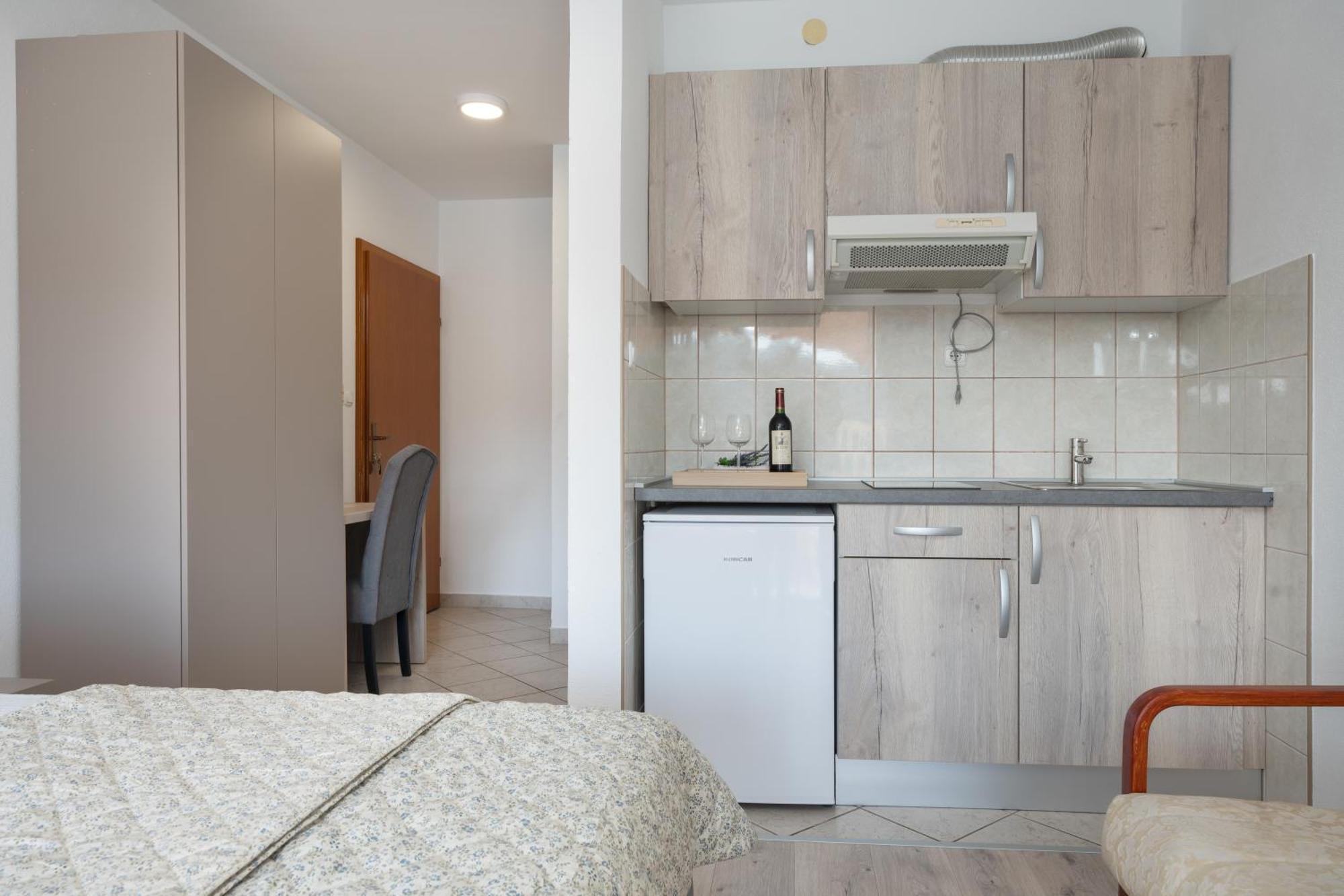 Apartments Obradovic Neum Exterior photo